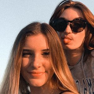 Meet your Posher, Marissa